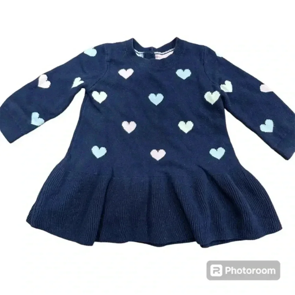 GAP baby girl hearts sweater dress 6-12m
